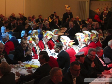 BKV-1833-eV-2016-Herrensitzung_4050.jpg