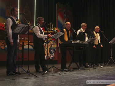 BKV-1833-eV-2016-Herrensitzung_4197.jpg