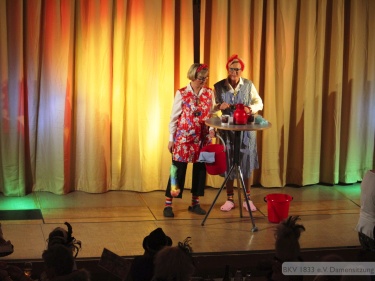 BKV-Damensitzung-2016-4615.jpg