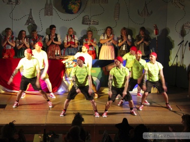 BKV-Damensitzung-2016-5031.jpg