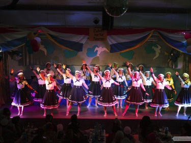 BKV-Damensitzung-2018_9670.jpg